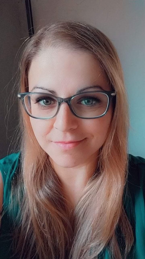 Estela Dos Santos