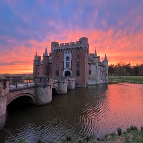 Le vitrage isolant sous vide FINEO au service de la sauvegarde du patrimoine culturel flamand