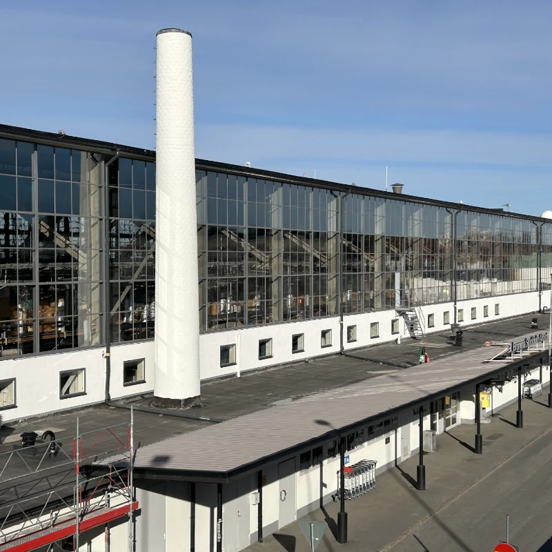Bromma Airport: successful renovation of a listed landmark of Swedish Modernism using FINEO by AGC vacuum glass