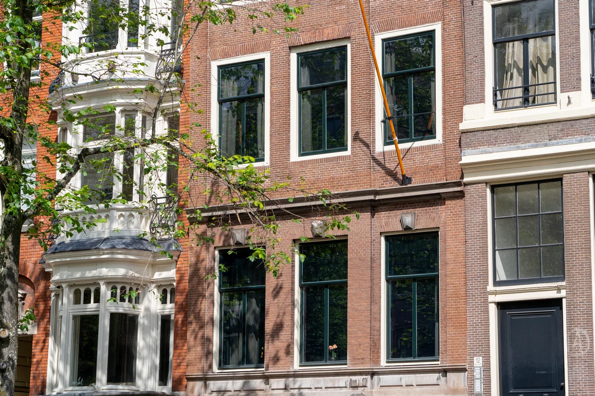 Image 12