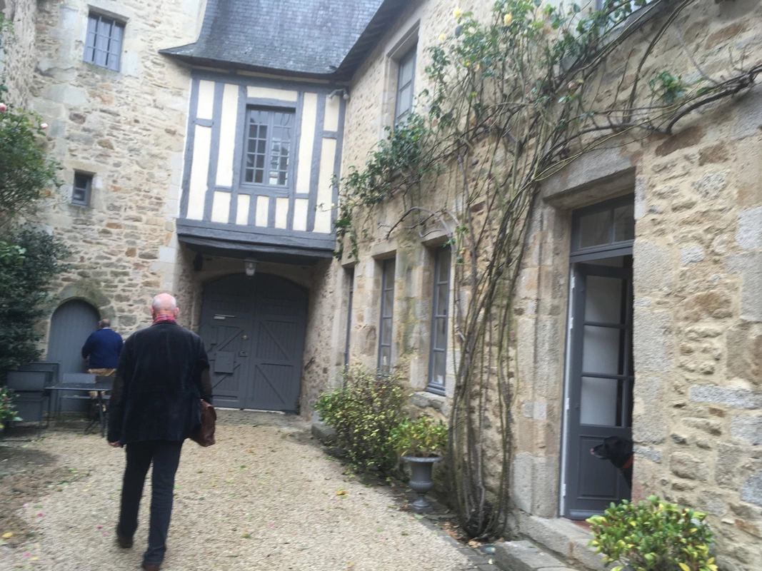 Image 10